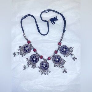 Ethnic style neckl